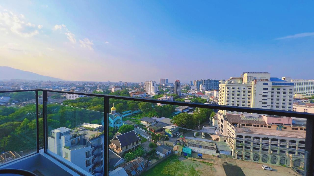 Luxury New Perfect Pool Gym Condo1 Br Chiang Mai Exteriör bild